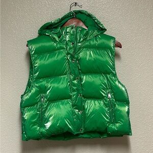 Ces Femme Vibrant Green Puffer Vest - Size M
